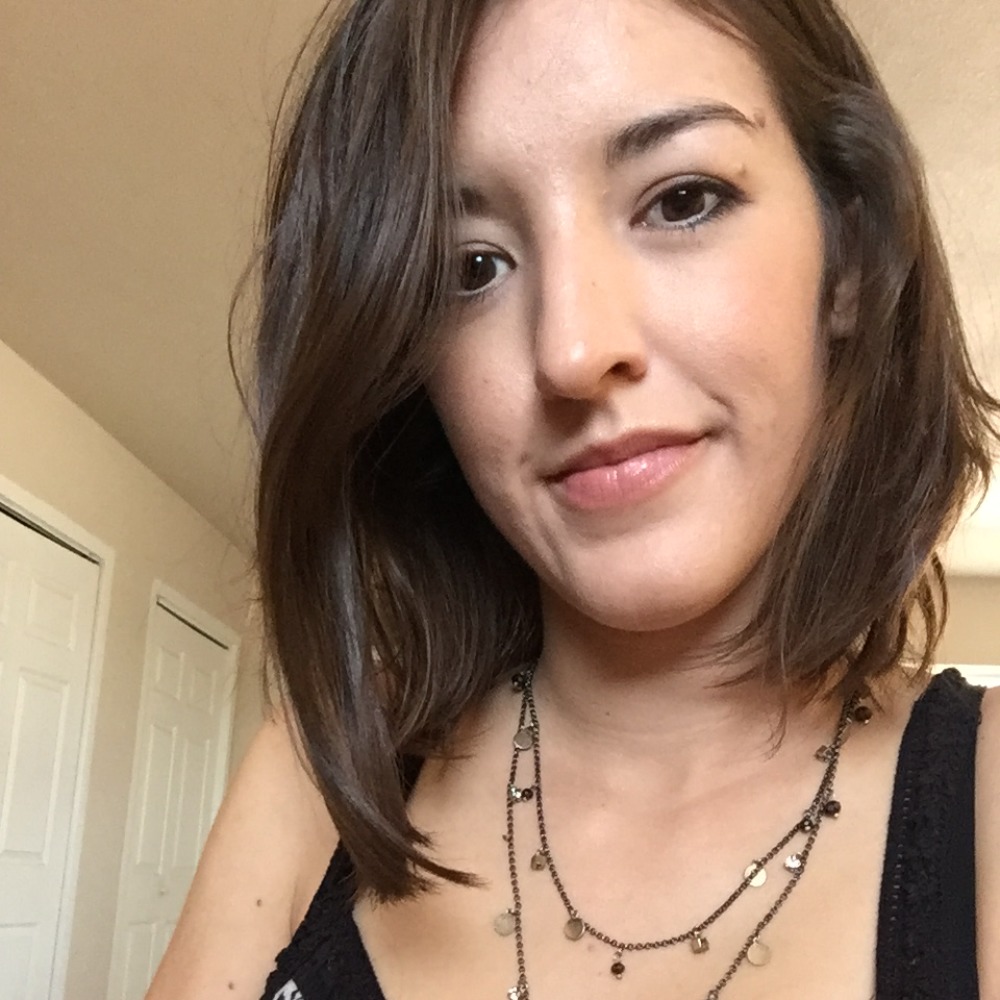 Meet your Posher, Lauren